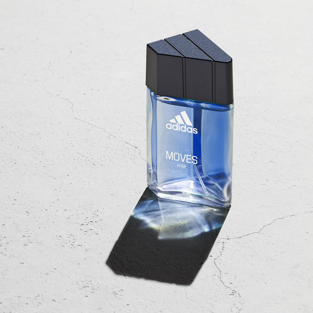 Adidas Moves Him Eau de Toilette packaging