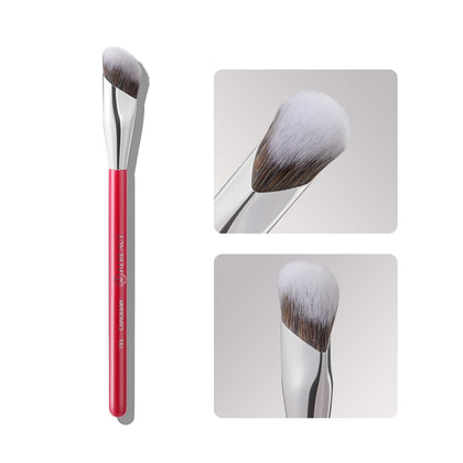 ALBEAUT 193 Concealer Brush front view with angled bristles