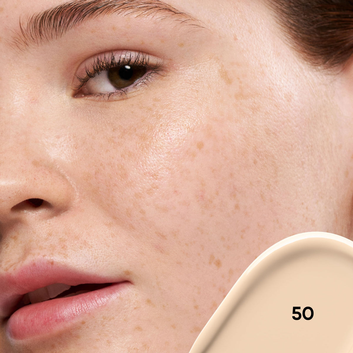 Almay Clear Complexion Concealer 050 packaging