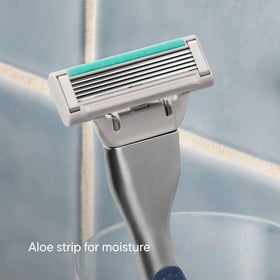 Aloe-enriched Foaming Shave Gel from Harry's