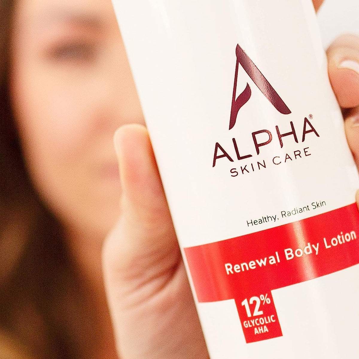 Alpha Revitalizing Body Lotion 12% Glycolic AHA application on skin