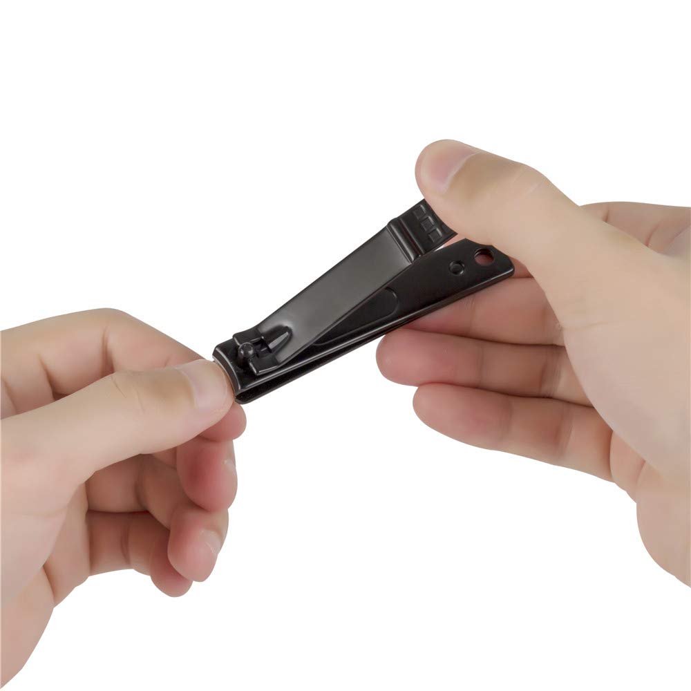 Aogeili nail clippers in use on thick toenails