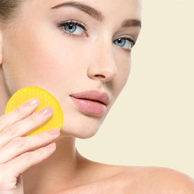 AOPO Kojic Acid and Turmeric Cleansing Pads with ingredients