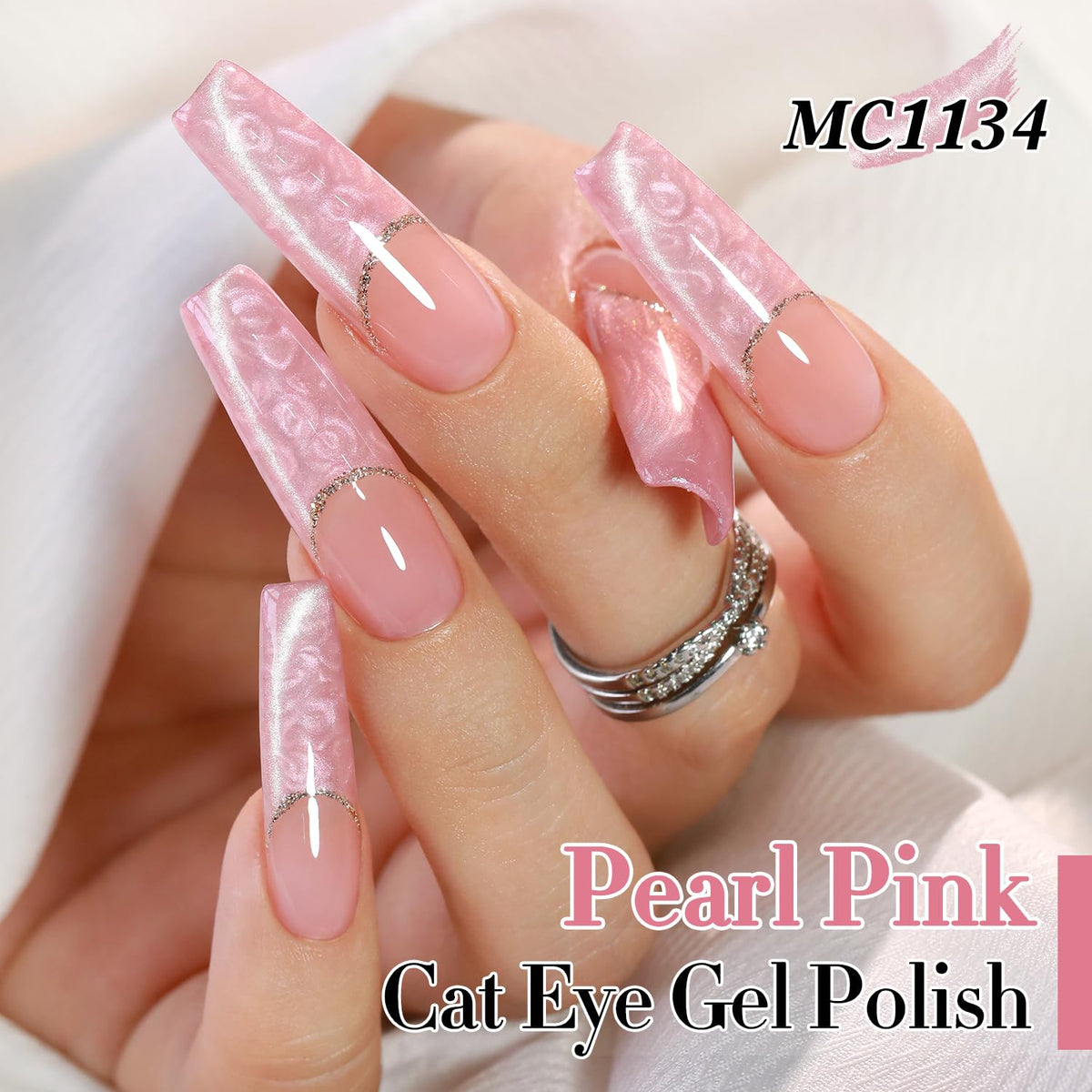 Application of Double Rhythm Cat Eye Gel Nail Polish on nails