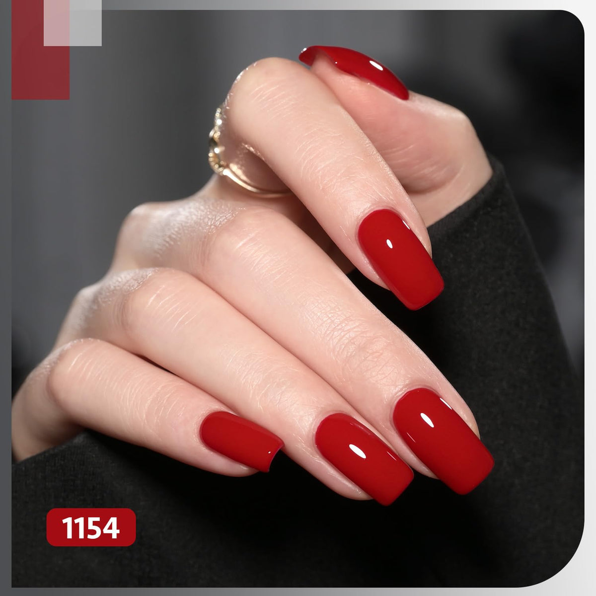 Application of GAOY gel nail polish on nails