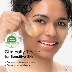 Application of TEREZ & HONOR Vitamin C Niacinamide Eye Patches on under eyes