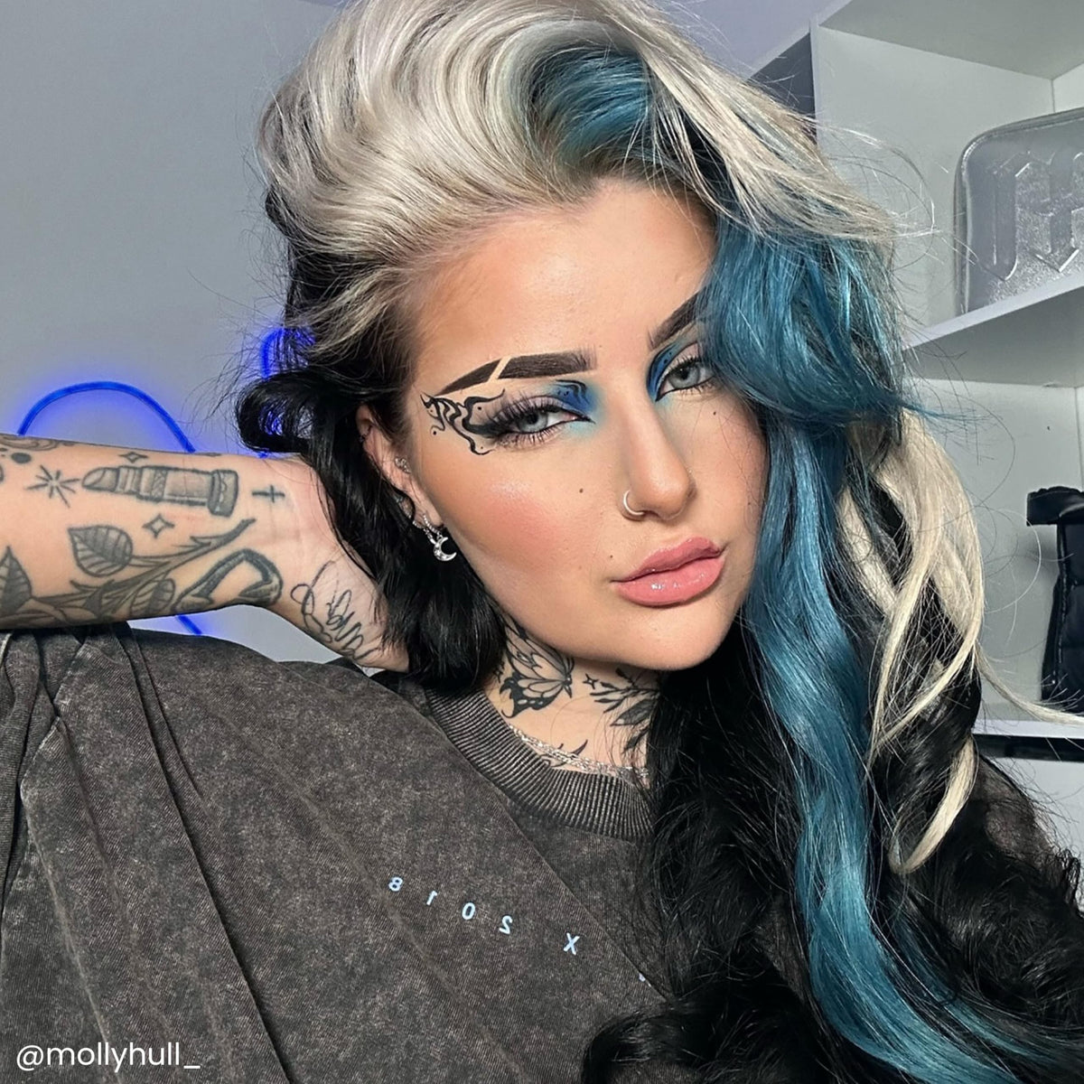 ARCTIC FOX Blue Jean Baby Hair Dye application process