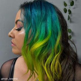 ARCTIC FOX Iris Green hair dye with brush and gloves