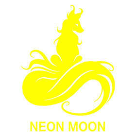 ARCTIC FOX Neon Moon hair dye application on pre-lightened hair