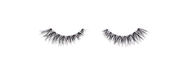 Ardell Wispies 113 lashes displayed on a white tray