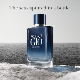 Armani Beauty Acqua di Giò Profondo Parfum side view with cap