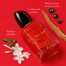 Armani Beauty Si Passione Eau de Parfum 30ml bottle with cap