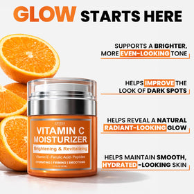 Arvesa Vitamin C Moisturiser applied on skin