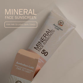 Australian Gold Tinted Mineral Face Sunscreen SPF 50 application