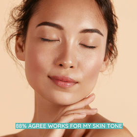Aveeno Calm + Restore Daily Moisturizer Mineral Sunscreen texture close-up