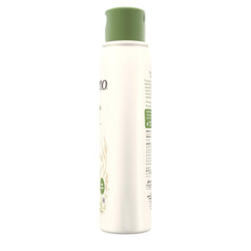 Aveeno Daily Moisturizing Body Wash 12 Fl Oz with lather on skin
