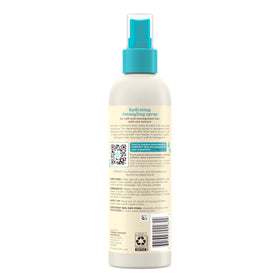 Aveeno Kids Hair Detangler Spray lifestyle scene