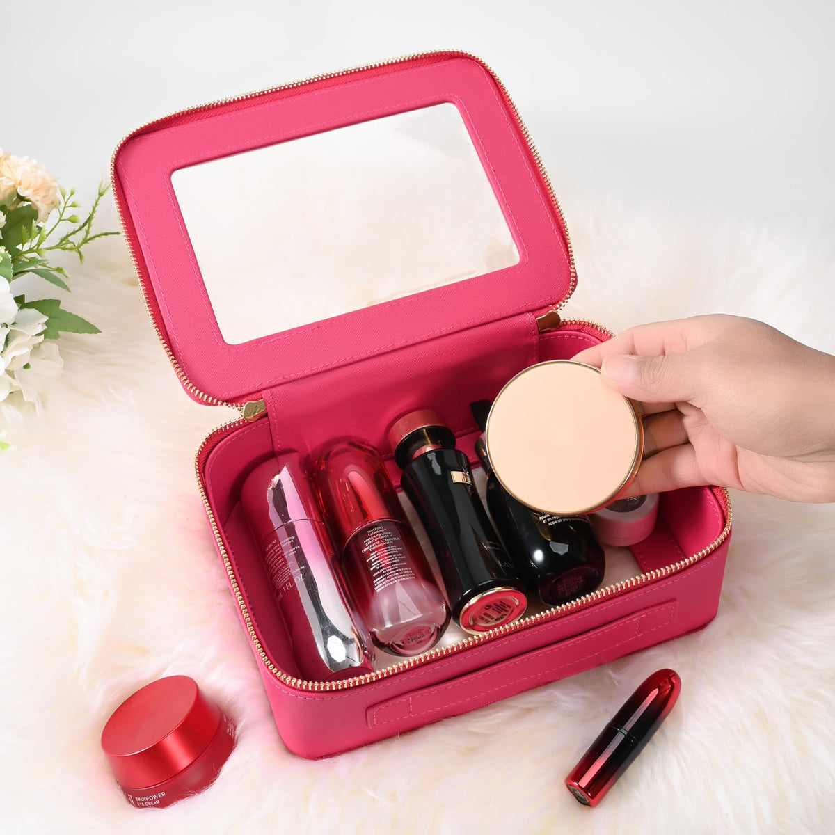 Aveniee Clear Makeup Bag Organizer side view with zippers
