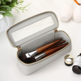 Aveniee Clear Makeup Brush Bag side view with zippers