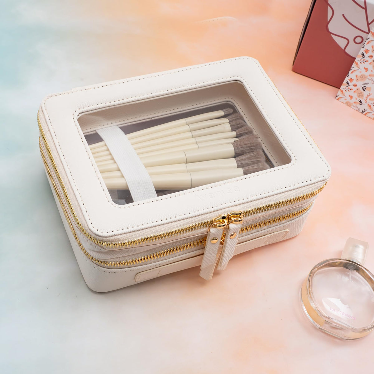 Aveniee Large Clear Makeup Bag side view with zippers