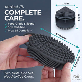 Avilana body scrubber in use on skin