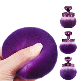 BABYSHEEP Large Body Brush in use applying self-tanner