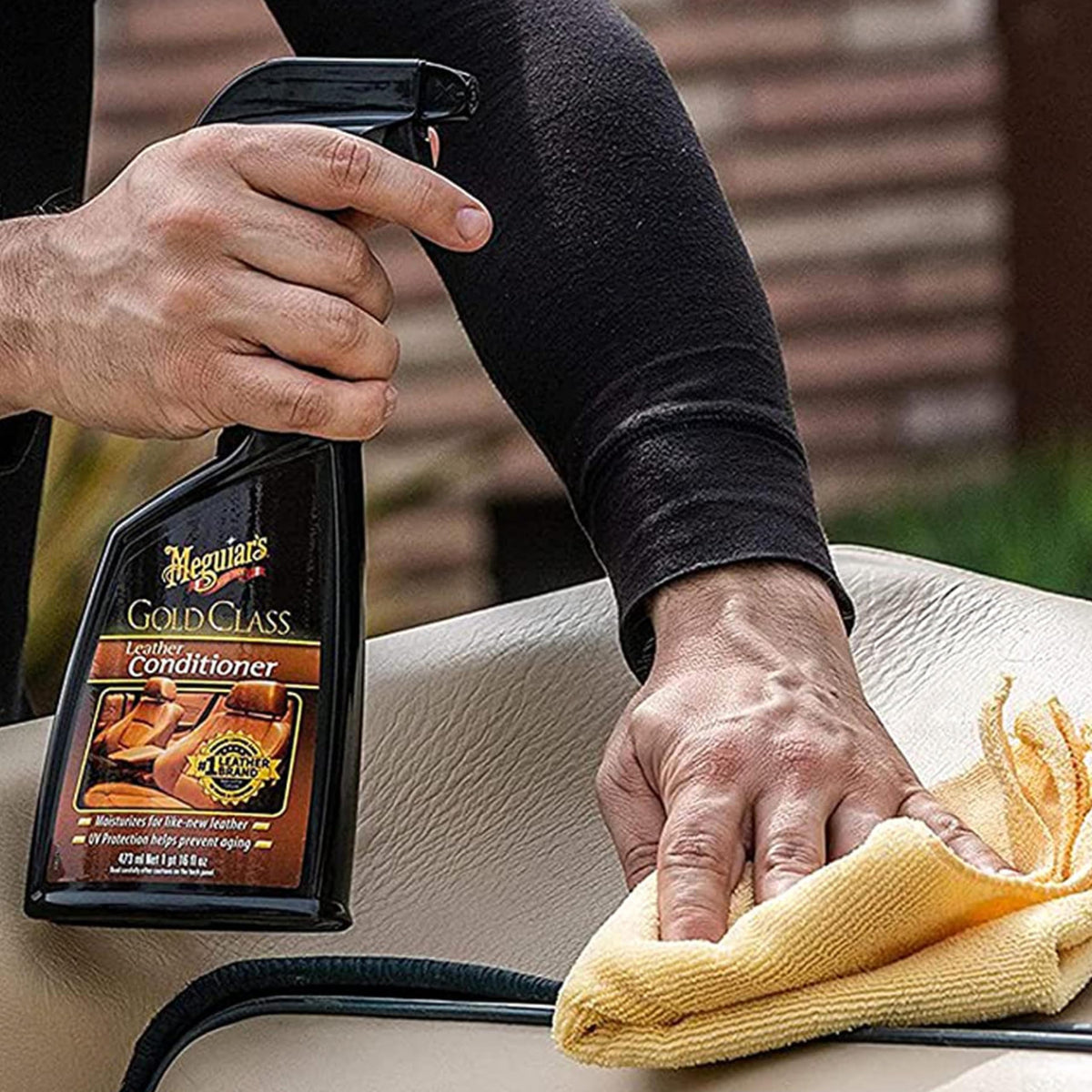 Back view of Meguiar's Gold Class Leather Conditioner Spray 16 Oz