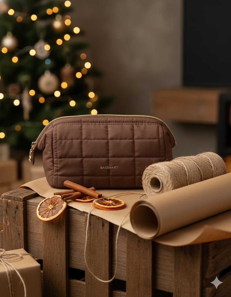 BAGSMART Makeup Bag Chocolate interior pockets