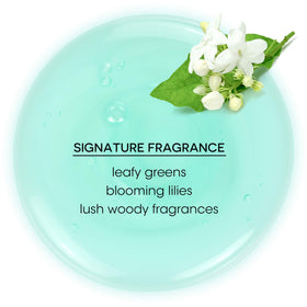 Bain de Terre Green Meadow Balancing Shampoo close-up of texture