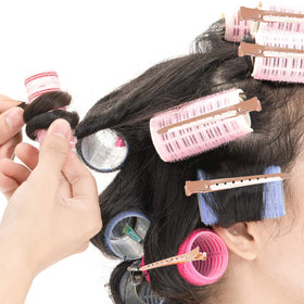 Bantoye Duck Bill Clips alongside hair accessories