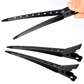 Bantoye Duck Bill Clips displayed on a styling station