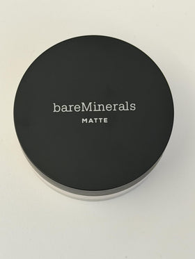 bareMinerals ORIGINAL MATTE Loose Foundation Fair 01 with makeup tools