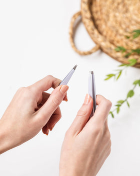 Basics Eyebrow Tweezers 2-Pack packaging