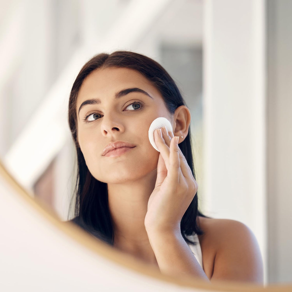 Basics Toner bottle cap open