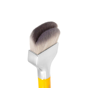 BDELLIUM TOOLS Large Rounded Blender Brush on makeup table