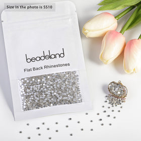 BEADSLAND rhinestones applied on nail art design