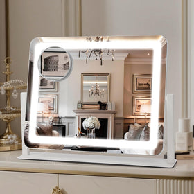 Bearolve LED Makeup Mirror front view with lights
