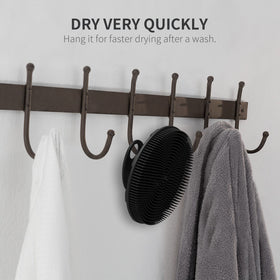 BEAUTAIL Silicone Body Scrubber in a bathroom setting
