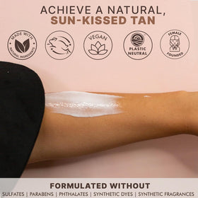Beauty by Earth Self Tanner tanning mitt close-up