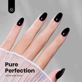 beetles Gel Polish Black Gel Nail Polish application process