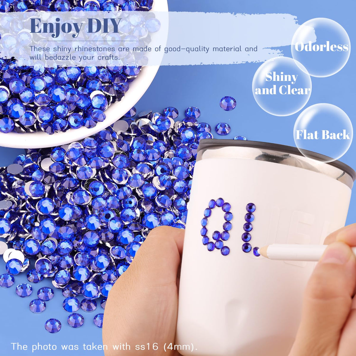 BELLEBOOST rhinestones applied on a nail art design