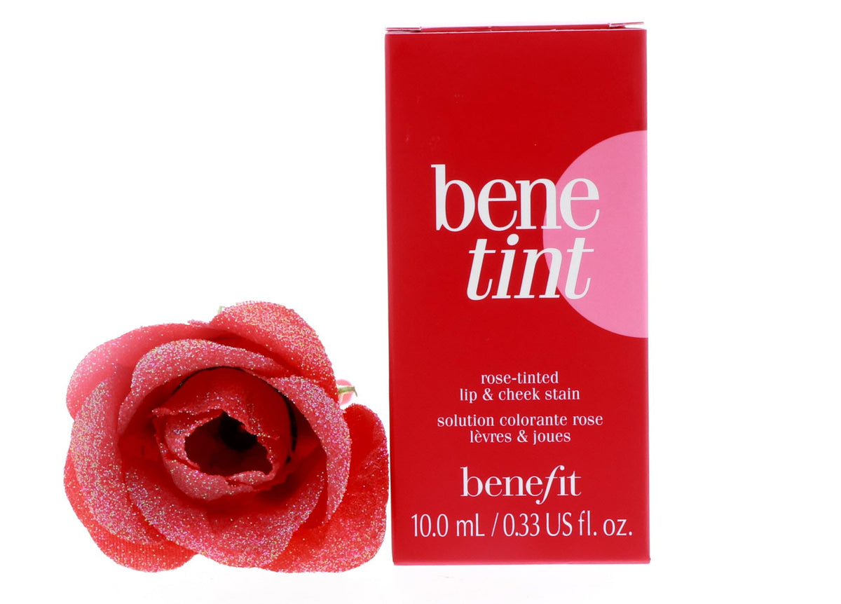Benefit Benetint Rose Tinted Lip & Cheek Stain on lips
