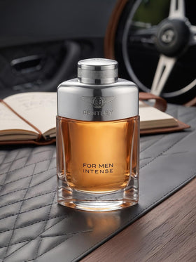 BENTLEY Intense Eau de Parfum spray nozzle close-up