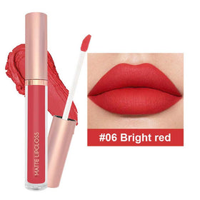 BestLand liquid lipstick in red shade applied on lips