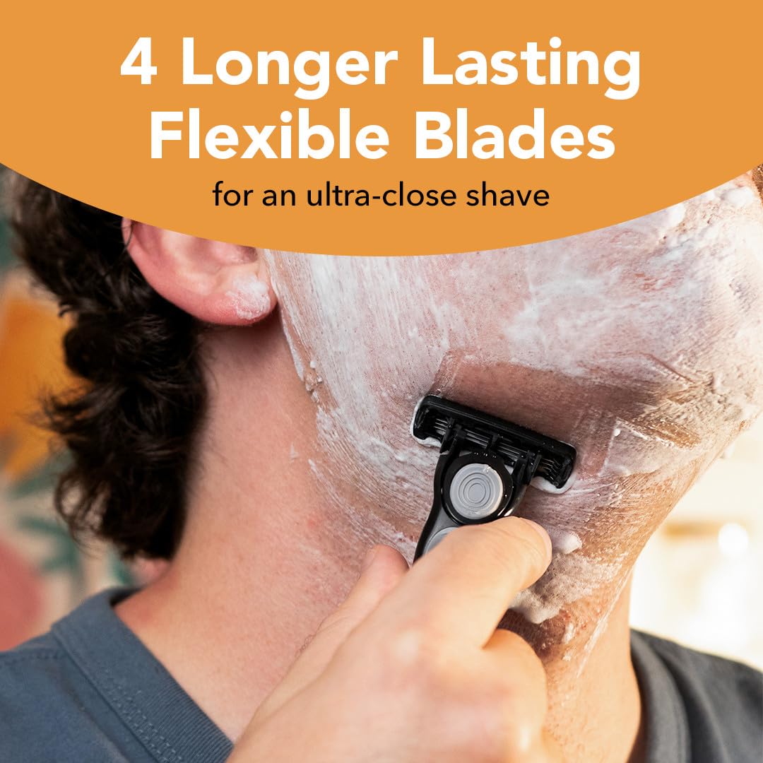 BIC Flex 4 Sensitive razor with lubricating strip