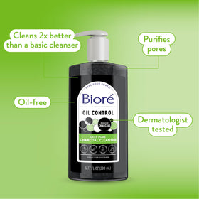 Bioré Deep Pore Charcoal Face Wash foam lather