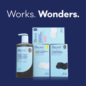 Bioré Deep Pore Charcoal Face Wash texture on hand
