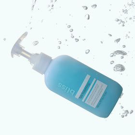 Bliss Fab Foaming 2-in-1 Cleanser and Exfoliator in use