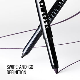 Bobbi Brown Long-Wear Cream Liner Stick Jungle applied for smoky eye
