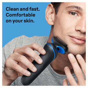 Braun Series 5 5150cs electric shaver showing flexible blades